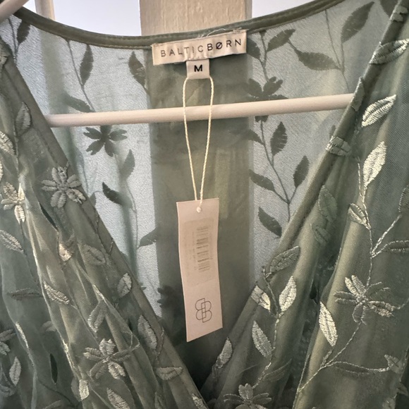 BONDI BORN Green Embellished Flutter Sleeve Gown - Picture 4 of 4